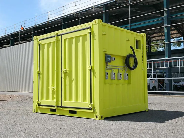 8ft conex box